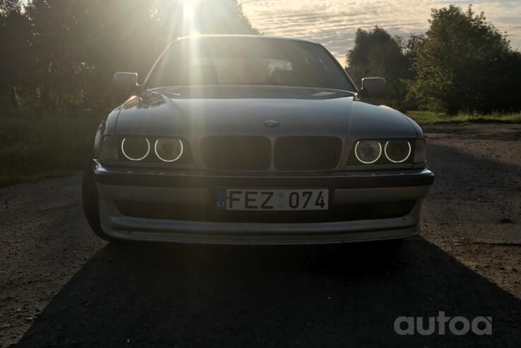 BMW 7 Series E38 Sedan