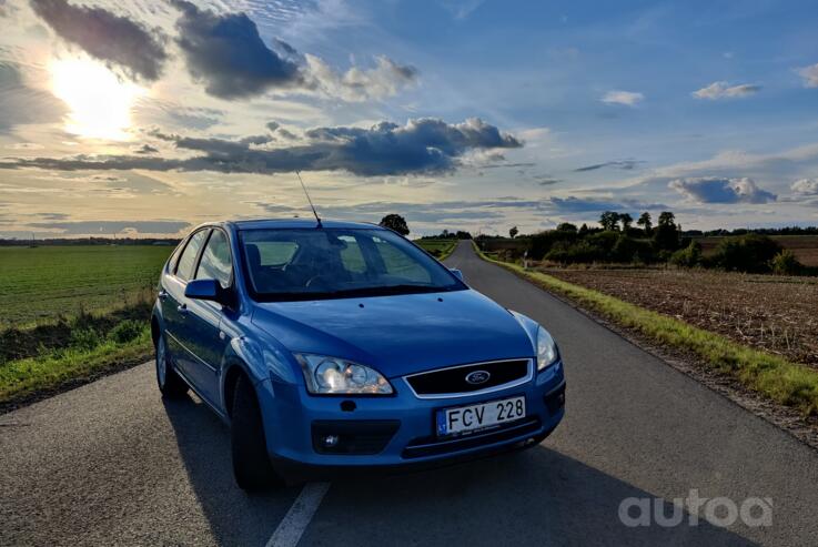 Ford Focus 2 generation Hatchback 5-doors