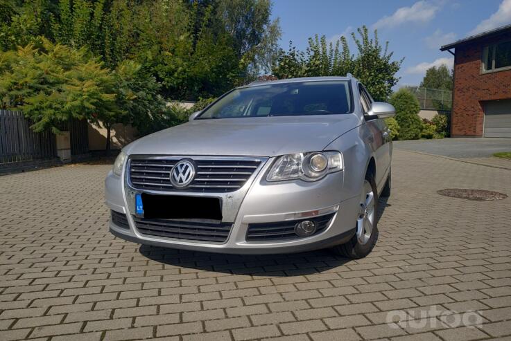 Volkswagen Passat B6 wagon 5-doors