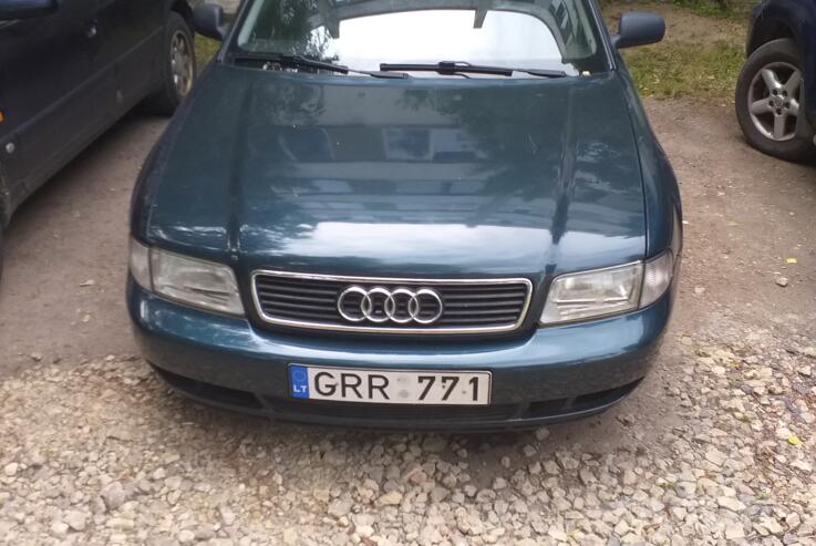 Audi A4 B5 [restyling] Sedan