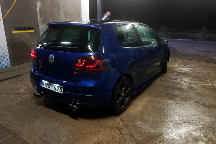 Volkswagen Golf GTI 5 generation
