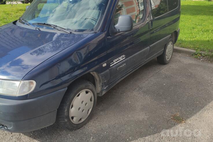Citroen Berlingo 1 generation [restyling] First minivan