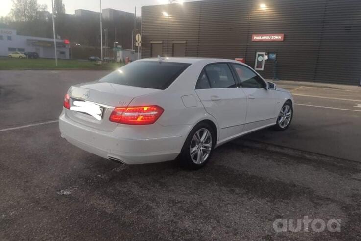 Mercedes-Benz E-Class W212/S212/C207/A207 Sedan 4-doors