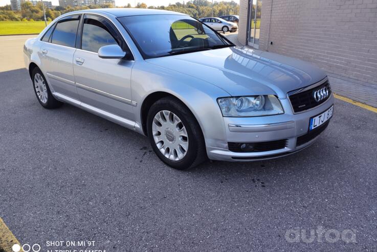 Audi A8 D3/4E Sedan