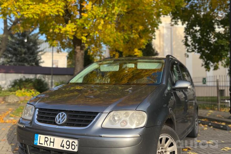 Volkswagen Touran 1 generation Minivan