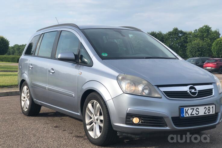 Opel Zafira B Minivan 5-doors