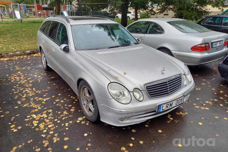 Mercedes-Benz E-Class W211/S211 wagon 5-doors