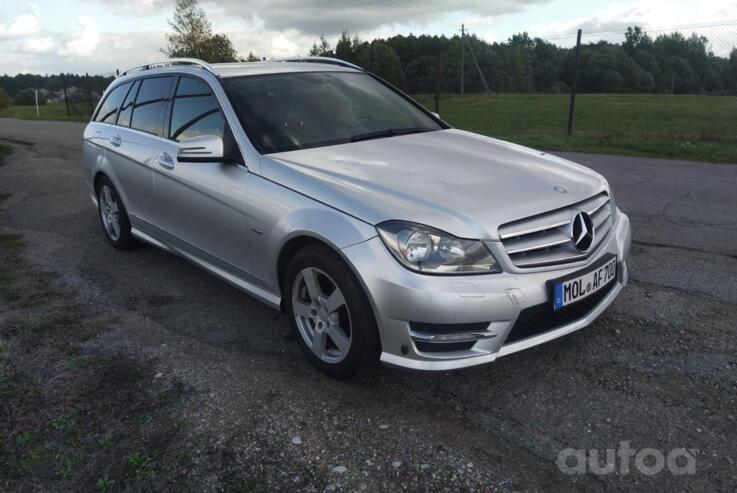 Mercedes-Benz C-Class W204/S204/C204 [restyling] wagon 5-doors