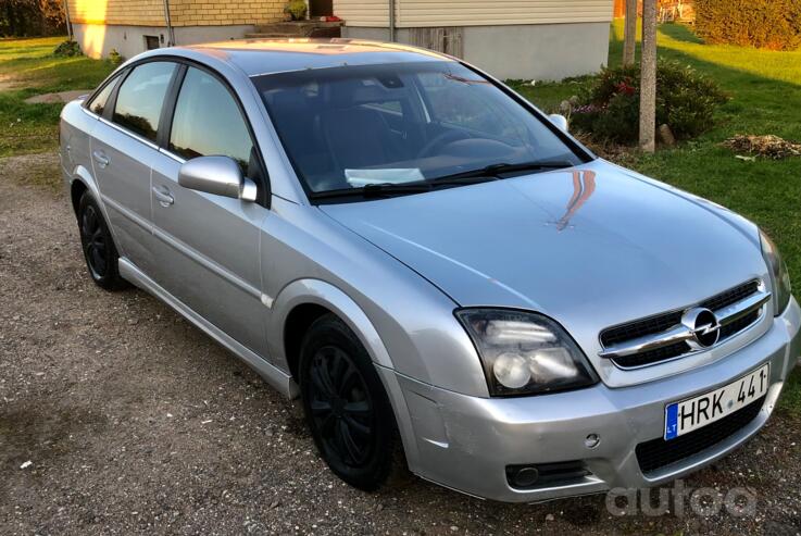 Opel Vectra C GTS hatchback