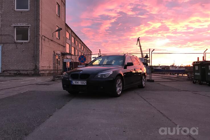 BMW 5 Series E60/E61 Touring wagon