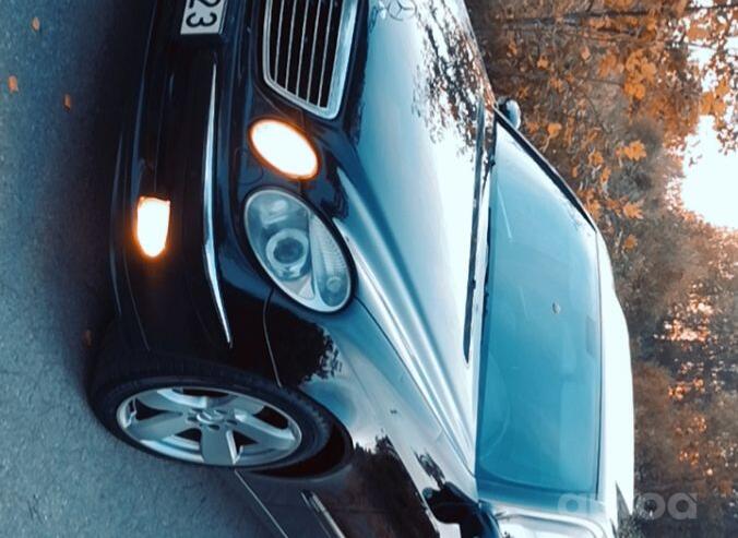 Mercedes-Benz E-Class W211 Sedan