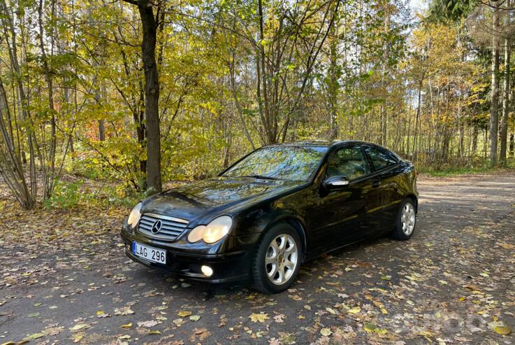 Mercedes-Benz C-Class W203/S203/CL203 Coupe 3-doors