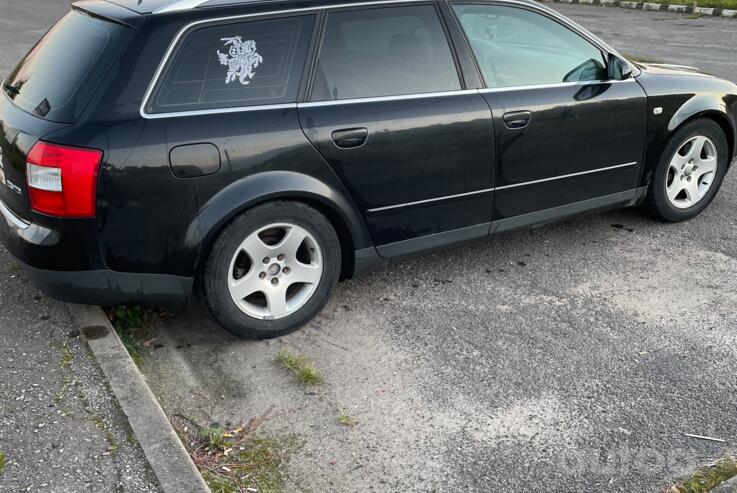 Audi A4 B6 Avant wagon 5-doors