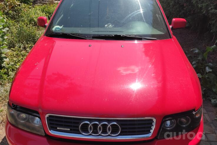 Audi A4 B5 [restyling] Sedan