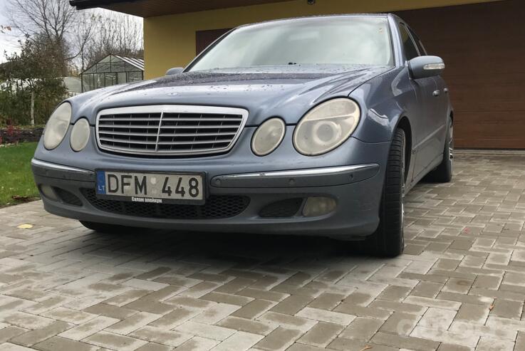 Mercedes-Benz E-Class W211 Sedan