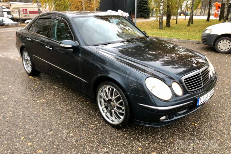 Mercedes-Benz E-Class W211 Sedan