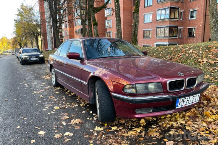 BMW 7 Series E38 Sedan