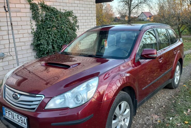 Subaru Outback 4 generation wagon