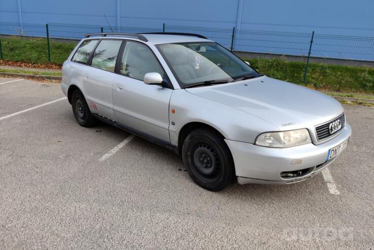Audi A4 B5 Avant wagon 5-doors