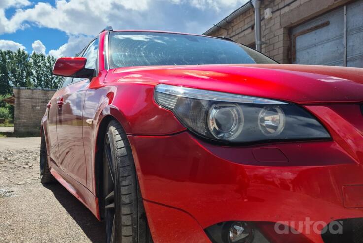 BMW 5 Series E60/E61 Touring wagon