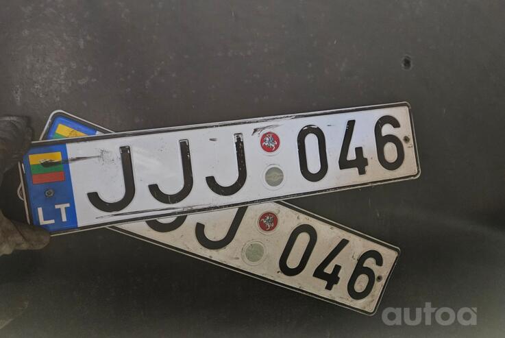 JJJ046