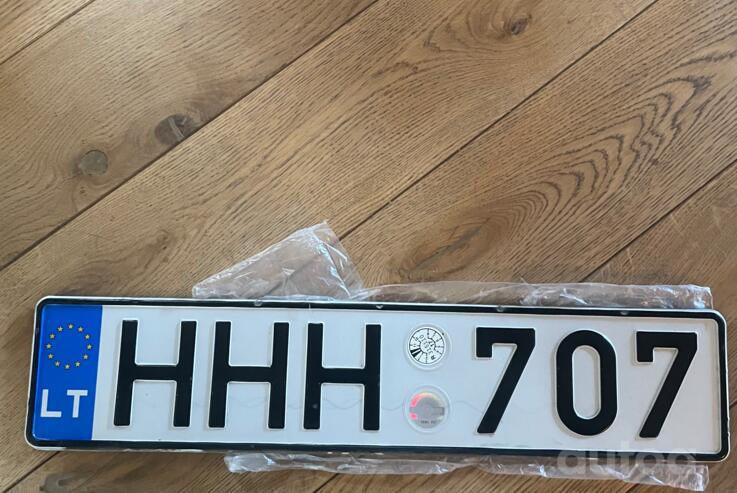 HHH707
