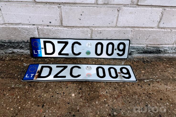 DZC009