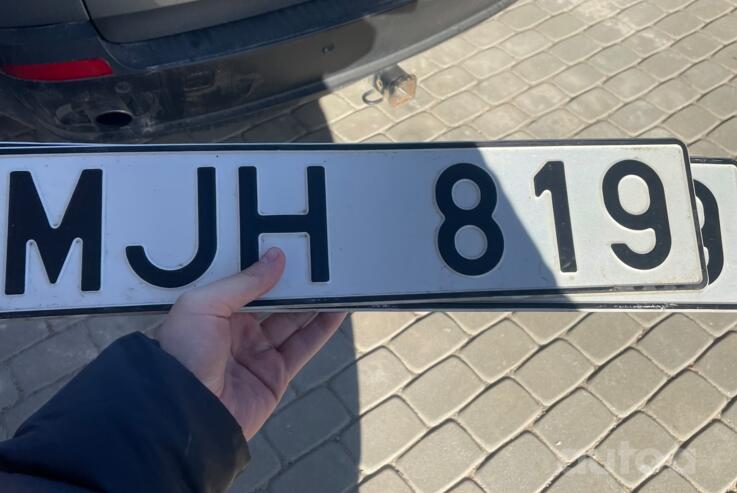 MJH 819