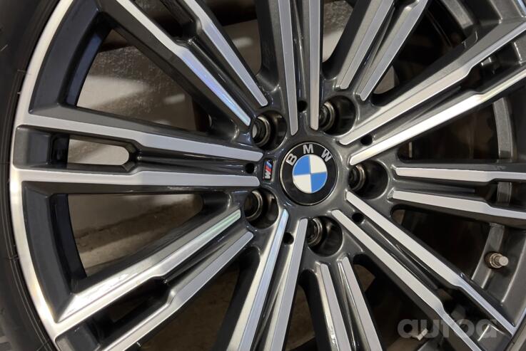 Kita, lengvojo lydinio