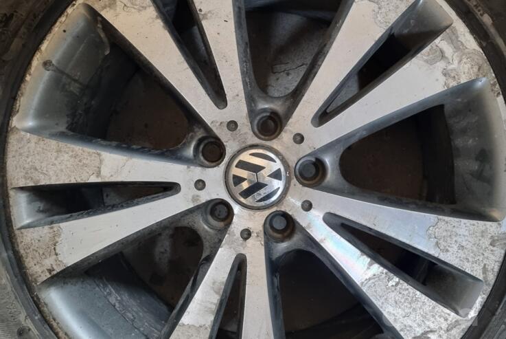 Kita, lengvojo lydinio