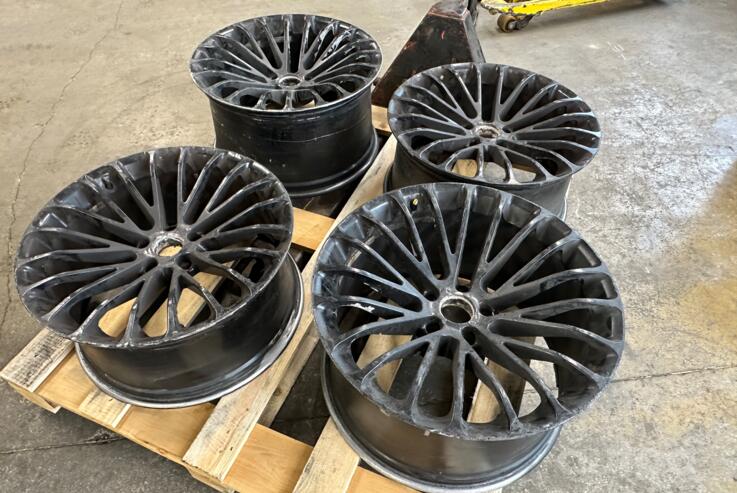 BMW Breyton LS, lengvojo lydinio