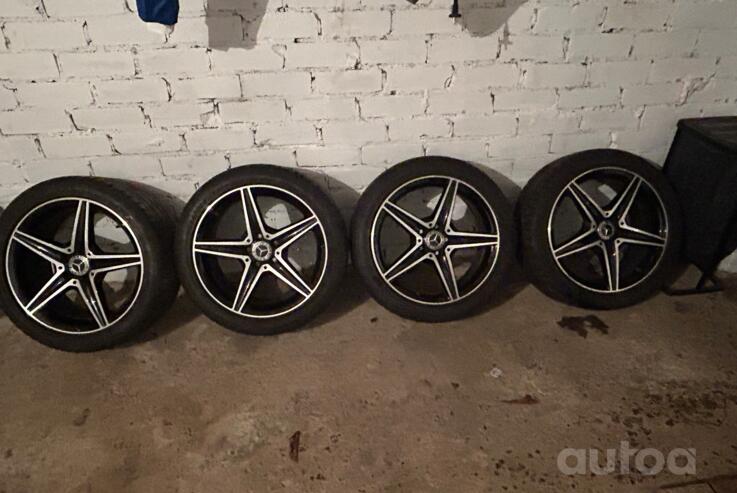 Mercedes-benz W205 AMG, lengvojo lydinio