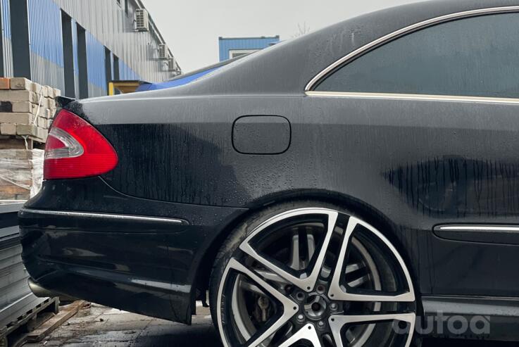 Mercedes Benz, lengvojo lydinio