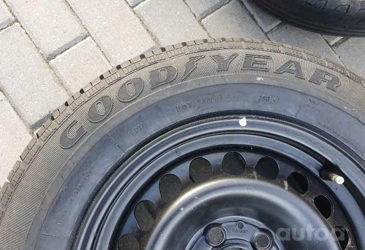 Kita, plieniniai štampuoti