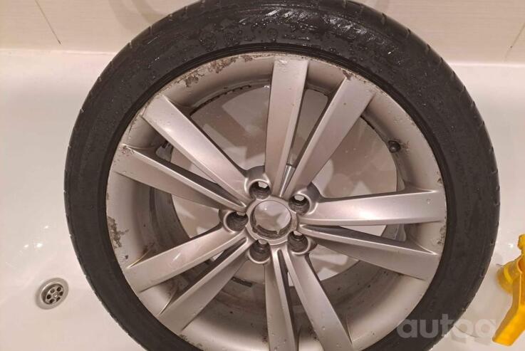 Kita, lengvojo lydinio