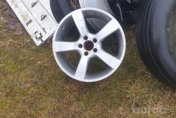 Kita, lengvojo lydinio