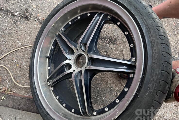 Kita, lengvojo lydinio