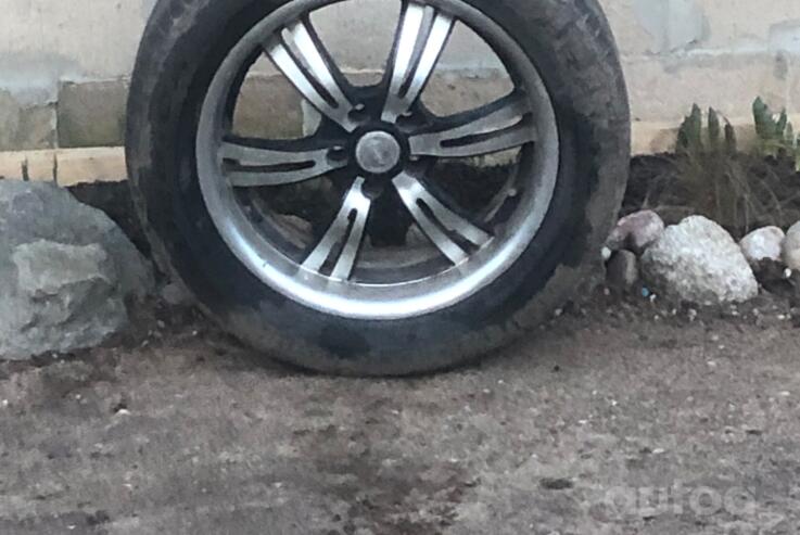 4 Racing, lengvojo lydinio