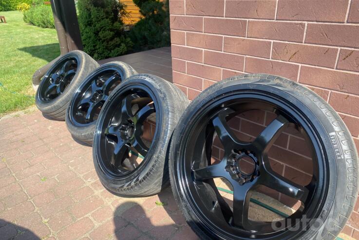 Kita, lengvojo lydinio