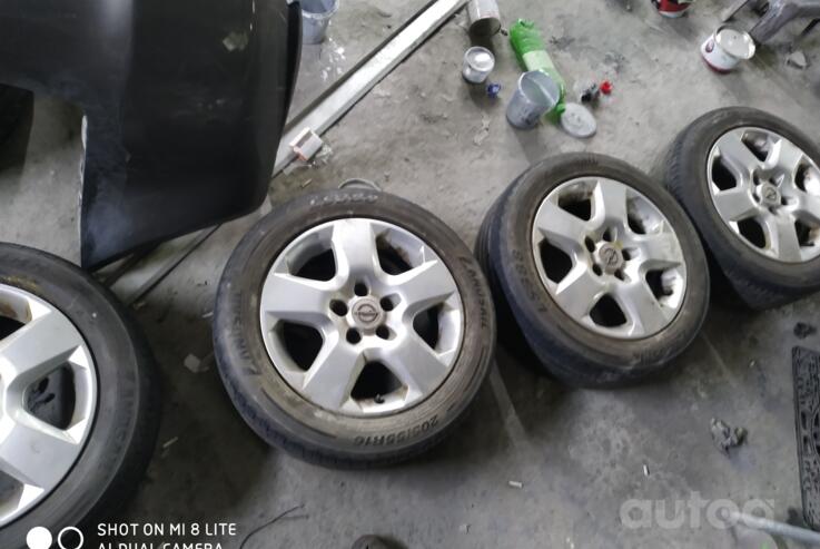 Kita, plieniniai štampuoti