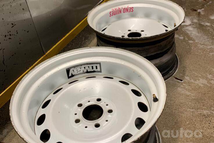 Kita, plieniniai štampuoti