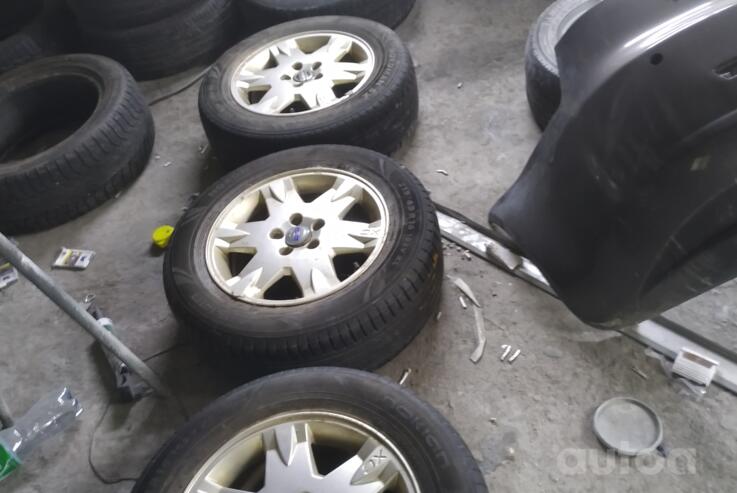 Kita, lengvojo lydinio