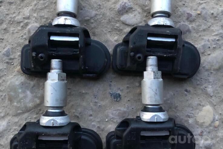 Kita, lengvojo lydinio