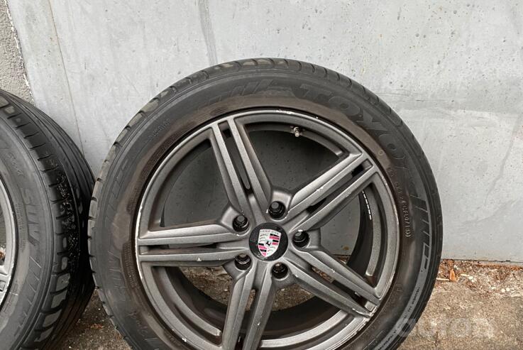 Porsche, lengvojo lydinio