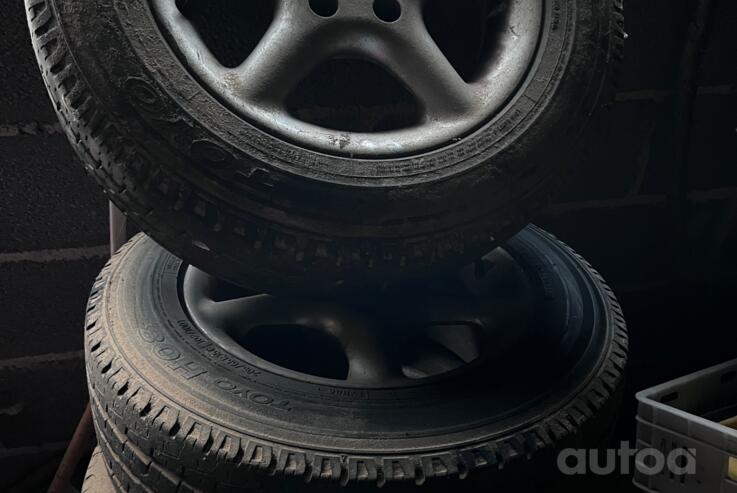 Kita, lengvojo lydinio