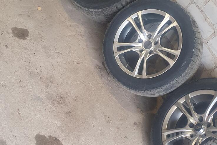 Kita, lengvojo lydinio