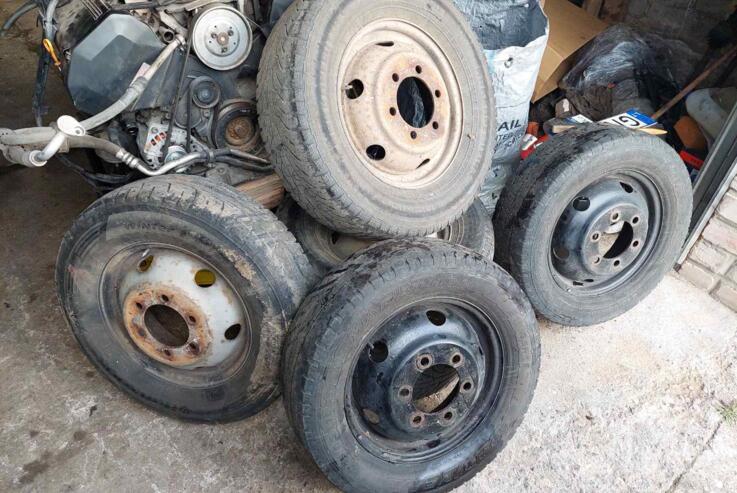 Iveco, plieniniai štampuoti