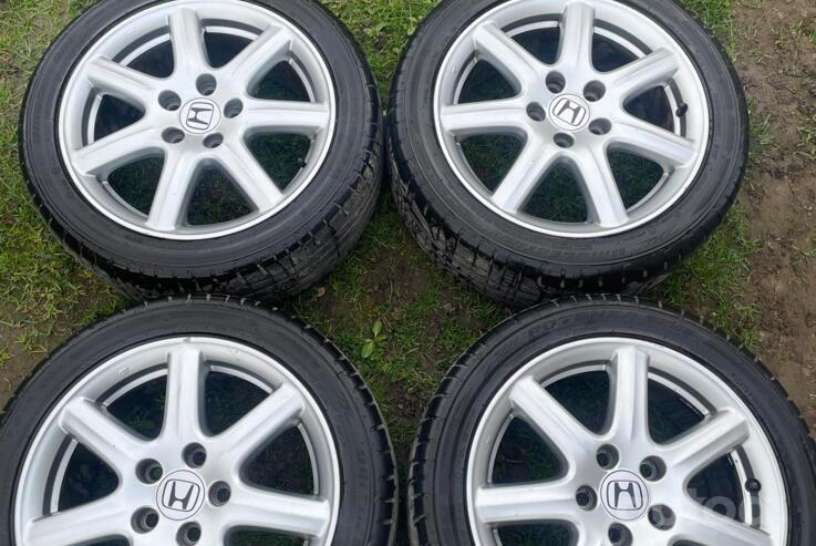 Honda, lengvojo lydinio