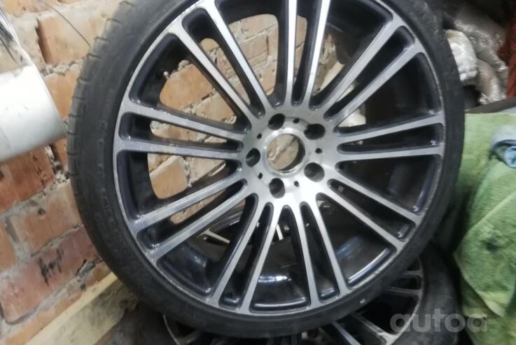 Kita, lengvojo lydinio