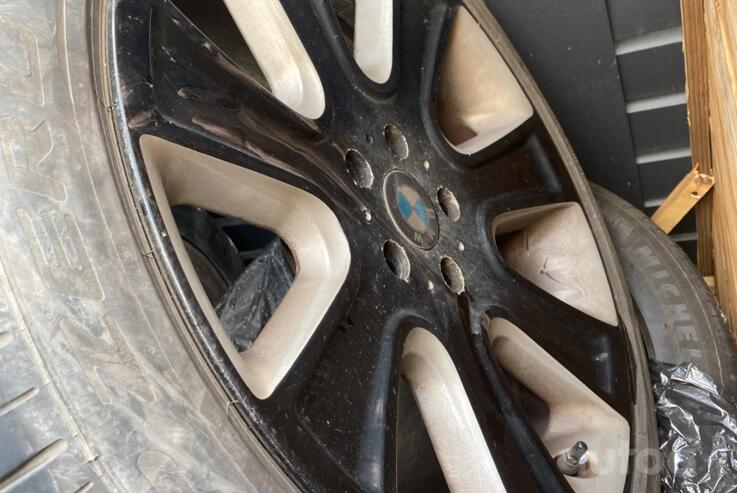 Kita, lengvojo lydinio